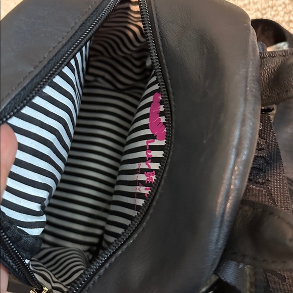 Betsey Johnson Black Sequin mini bag/purse- like new - Picture 5 of 8